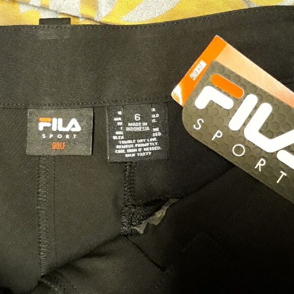 NWT. FILA  black crop pants sz 6 - Picture 4 of 7